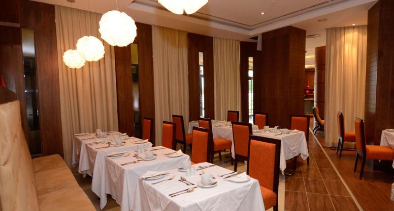 Protea Hotel By Marriott Ikeja Select Lagos Exterior photo