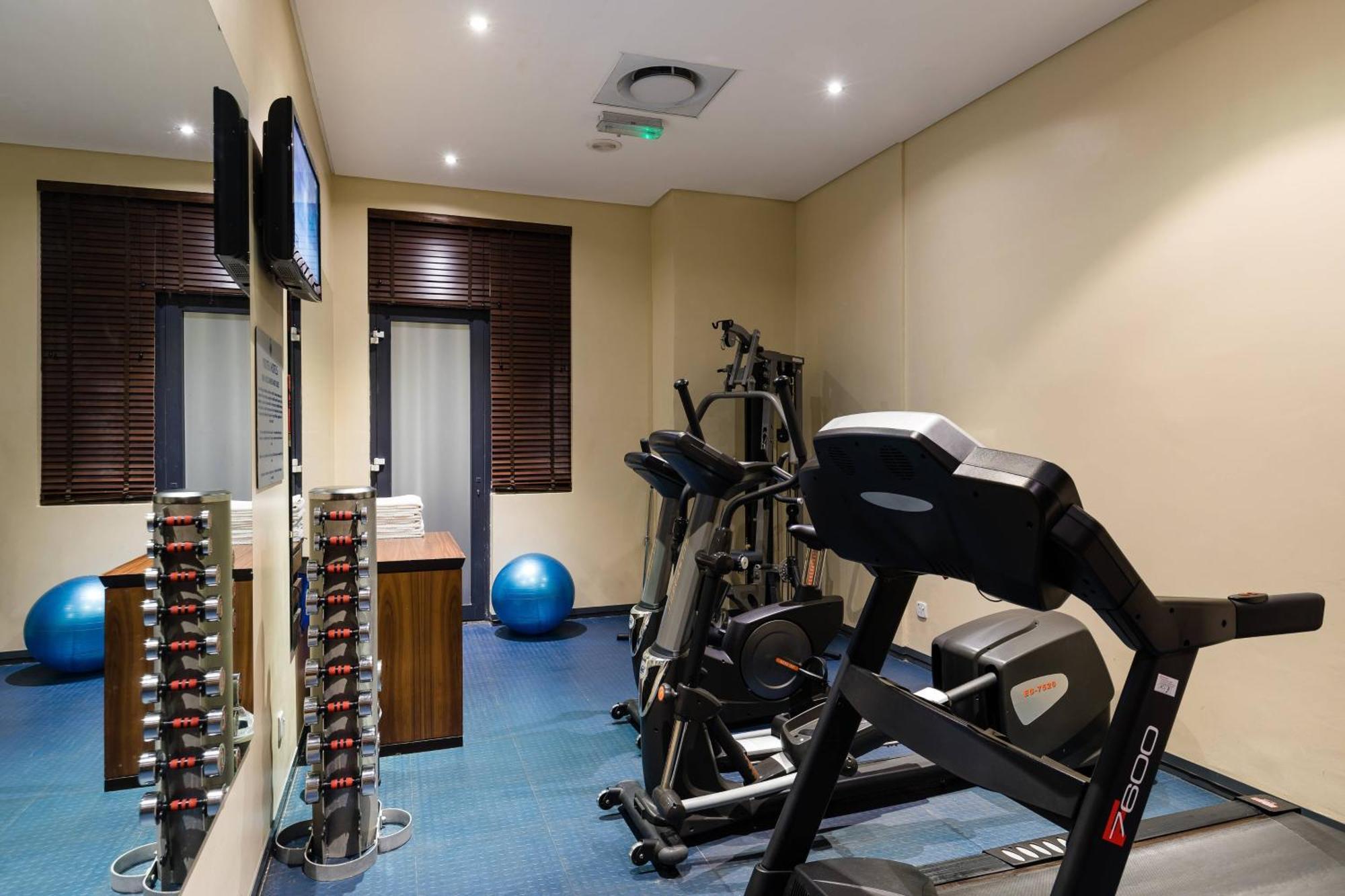 Protea Hotel By Marriott Ikeja Select Lagos Exterior photo