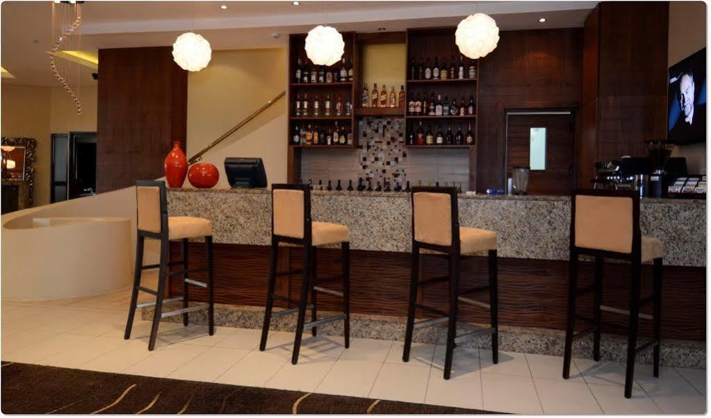 Protea Hotel By Marriott Ikeja Select Lagos Exterior photo